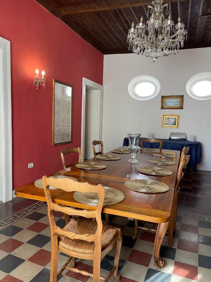 Bed and Breakfast Palazzo Toraldo Di Francia Tropea Exteriér fotografie